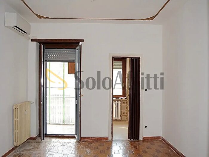 Appartamento trilocale in affitto in Via Montello, Settimo Torinese