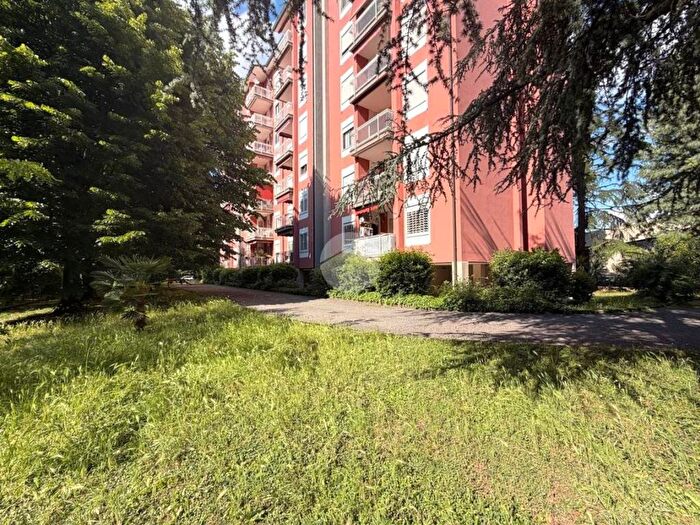Appartamento quadrilocale in affitto in APPARTAMENTO VIA DON LORENZO MILANI, Centro, Cernusco sul Naviglio