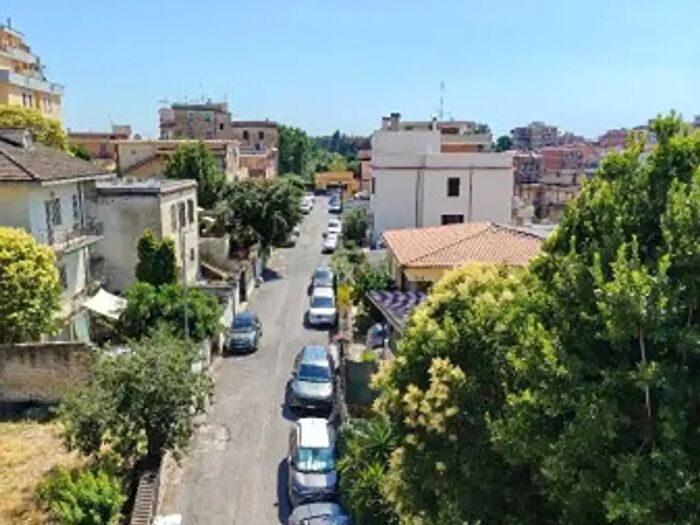 Appartamento monolocale in vendita in Via Enrico Narducci, Roma