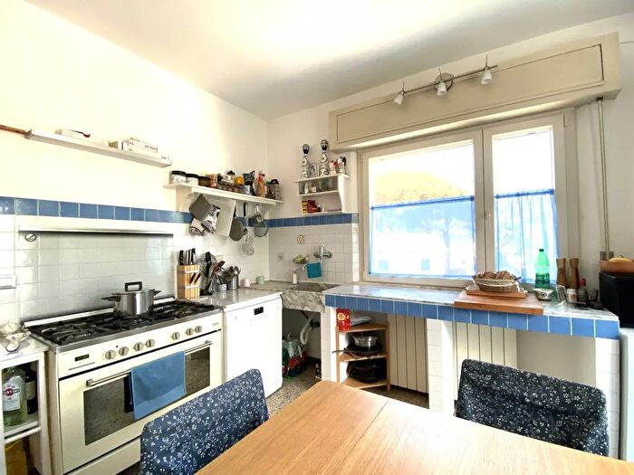Appartamento con 6 locali in vendita in Via della Camminata, Montecatini Val Di Cecina