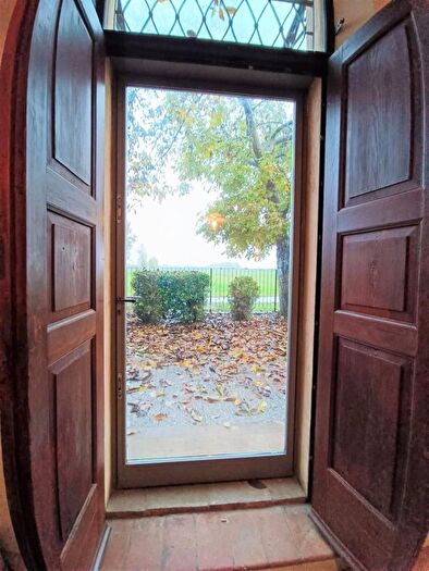 Appartamento trilocale in affitto in Strada Angelica, Parma