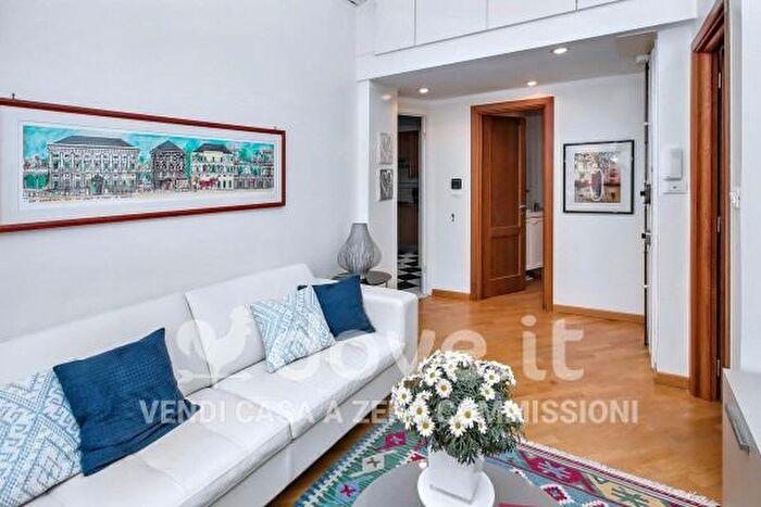 Appartamento bilocale in vendita in Viale Giuseppe Alberto Bottaro, Genova