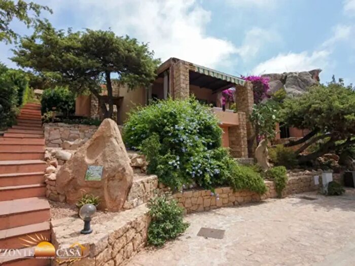 Casa trilocale in vendita in Via La Serrera, Trinità d'Agultu e Vignola