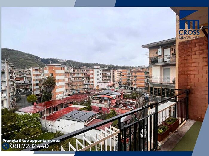 Appartamento trilocale in affitto in Traversa Antonino Pio, Soccavo, Napoli