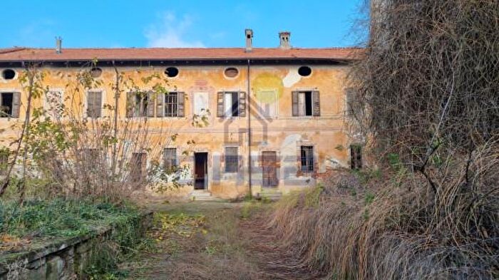 Casa con 6 locali in vendita in Santo Stefano Lodigiano