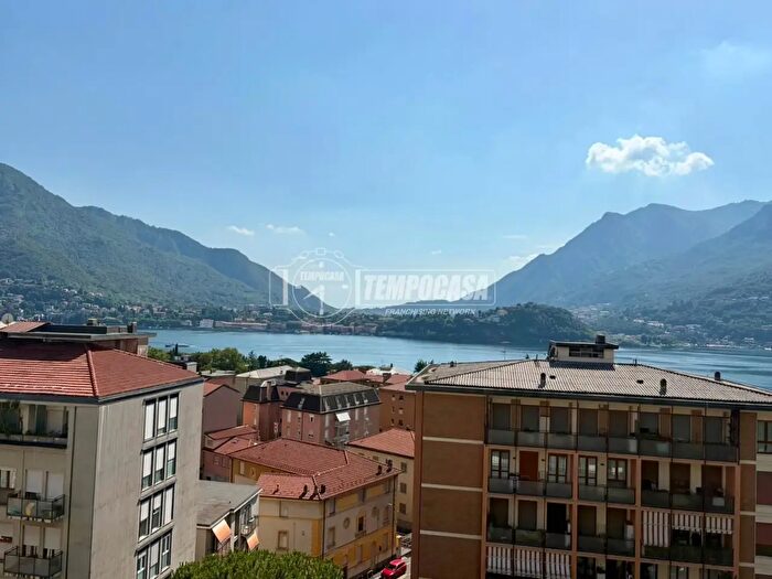 Appartamento trilocale in vendita in Lecco