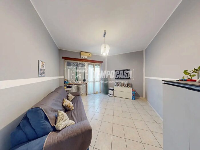 Appartamento trilocale in vendita in Corso Vercelli, Torino