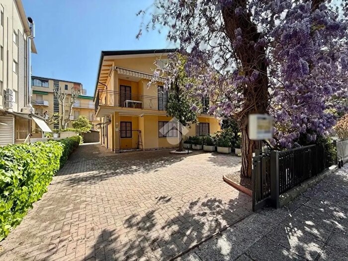Appartamento bilocale in vendita in Viale Titano, Cervia