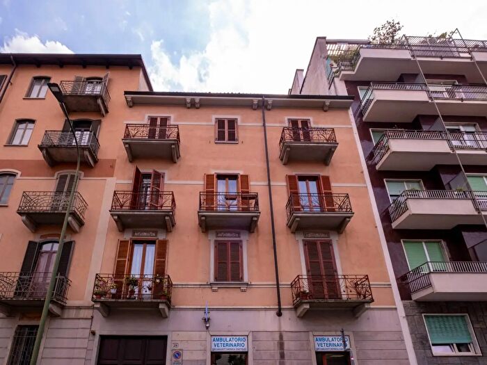 Appartamento quadrilocale in vendita in Via Moretta, Torino