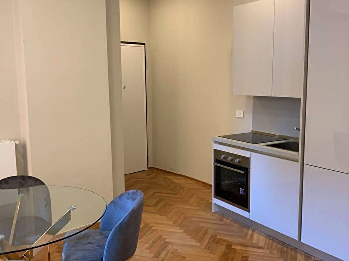 Appartamento monolocale in affitto in Foro Buonaparte, Cadorna Castello, Milano