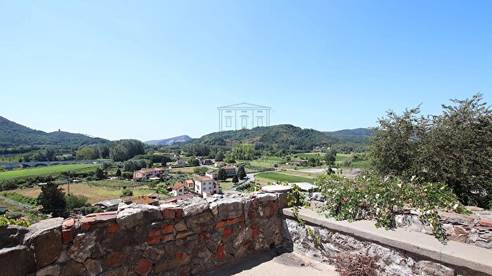 Casa con 9 locali in vendita in Via di Balbano, Lucca