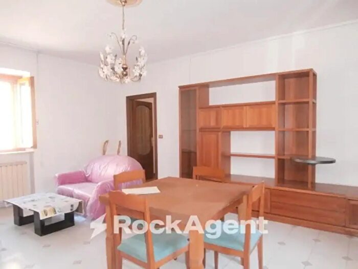 Appartamento bilocale in vendita in Via Dottor Magnani, Breme