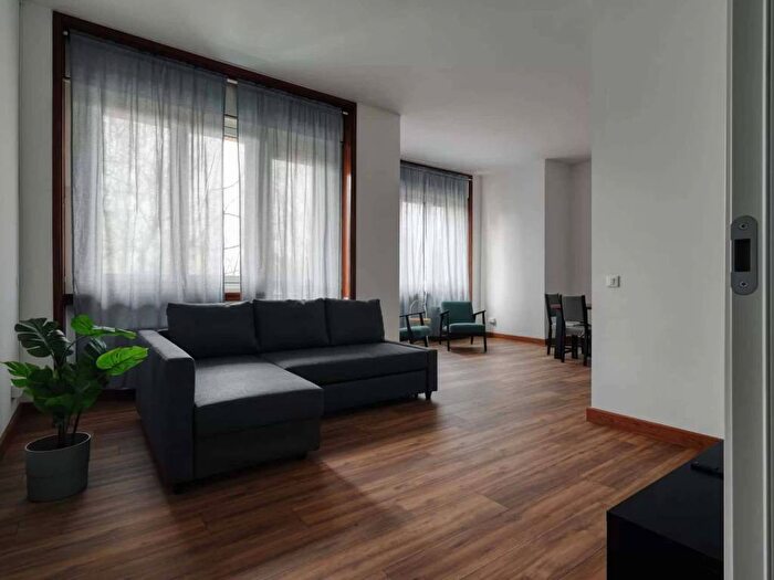 Appartamento quadrilocale in affitto in Via Antonio Banfi, Ticinese, Milano