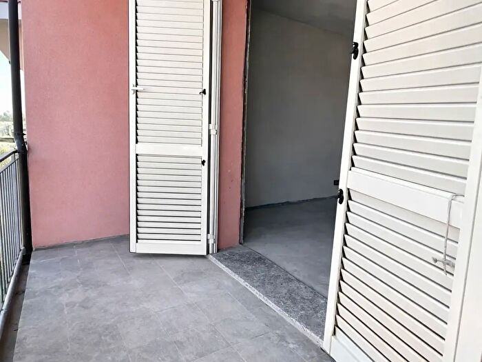 Appartamento trilocale in vendita in Santa Maria A Monte