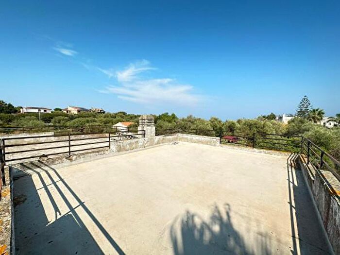 Appartamento bilocale in vendita in Piazza Croce, Milazzo