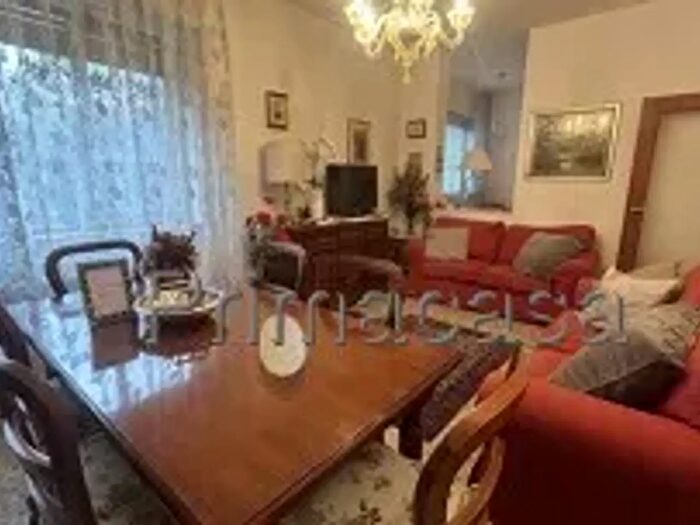 Appartamento con 7 locali in affitto in Via Don Giovanni Minzoni, Mirano