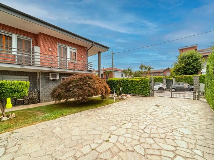 Appartamento quadrilocale in vendita in Vinovo