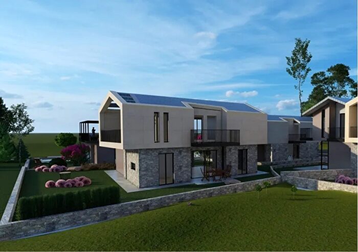 Case in Vendita e in Affitto - 3