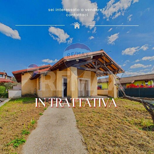 Casa quadrilocale in vendita in Formello