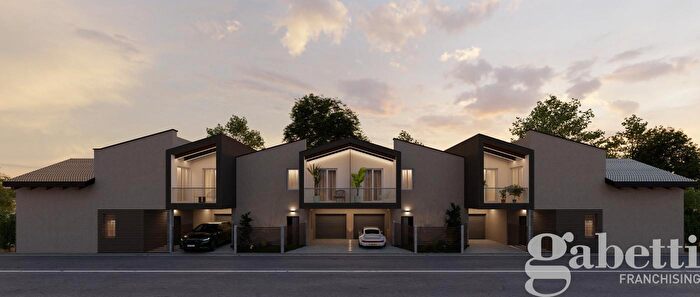 Casa quadrilocale in vendita in Via Bergamo, Busto Arsizio