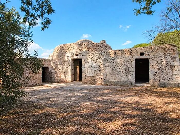 Casa monolocale in vendita in Ostuni