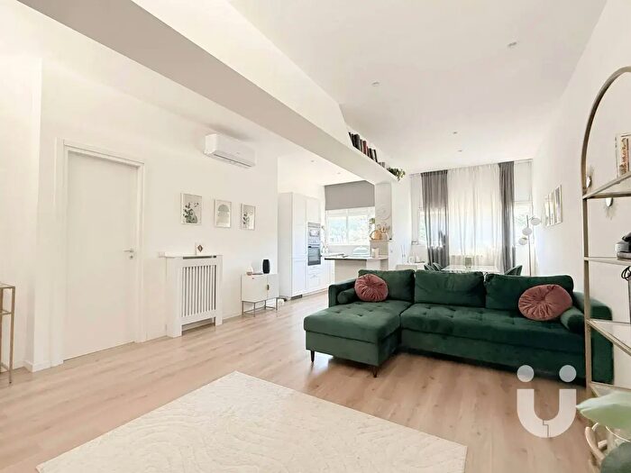 Appartamento trilocale in vendita in Viale Caduti per La Resistenza, Roma