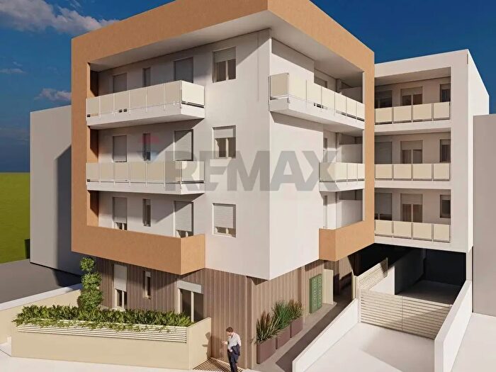 Appartamento quadrilocale in vendita in Via Carlo Levi, Bitritto