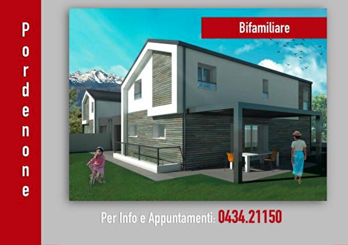 Casa con 6 locali in vendita in Via Montereale, Pordenone