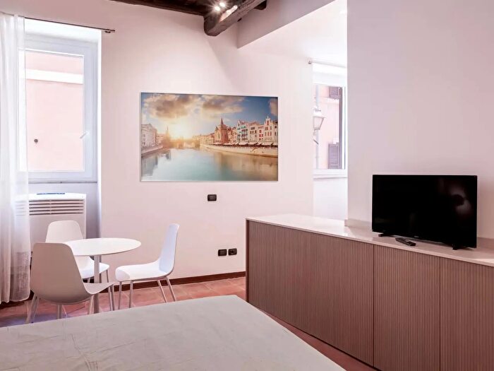 Appartamento monolocale in affitto in Vicolo del Bologna, Roma