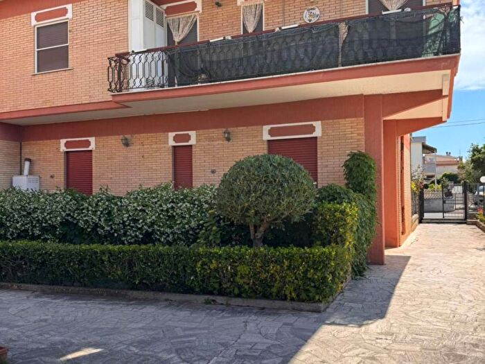 Appartamento bilocale in vendita in Via Guido Cavalcanti, Stazione Lavinio, Anzio