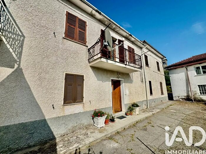 Appartamento trilocale in vendita in Frazione San Massimo, Piana Crixia