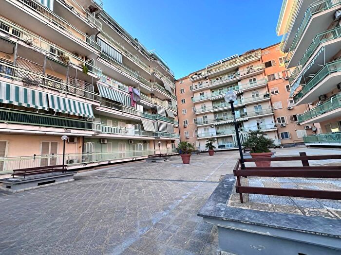 Appartamento trilocale in vendita in Corso Umberto I Marigliano Napoli, Marigliano