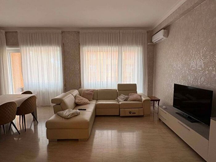Appartamento quadrilocale in affitto in Viale di Villa Pamphili, Monteverde Vecchio, Roma