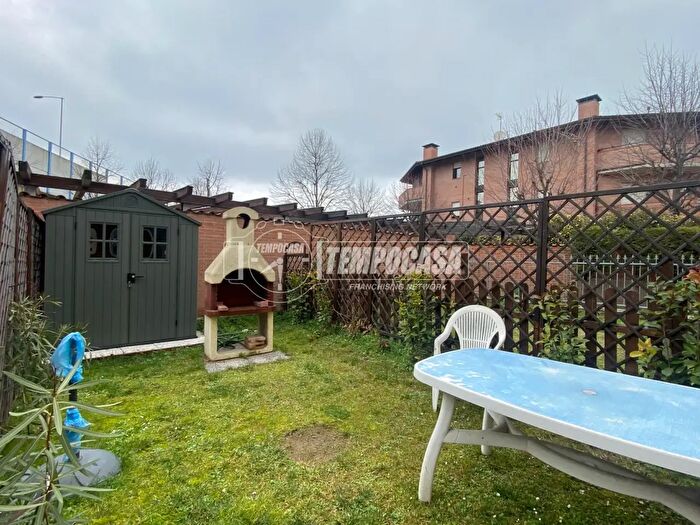 Case in Vendita e in Affitto - 3