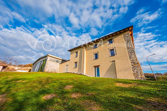 Case in Vendita e in Affitto - 2