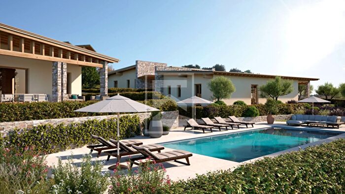 Casa quadrilocale in vendita in Via Lazise, Lazise