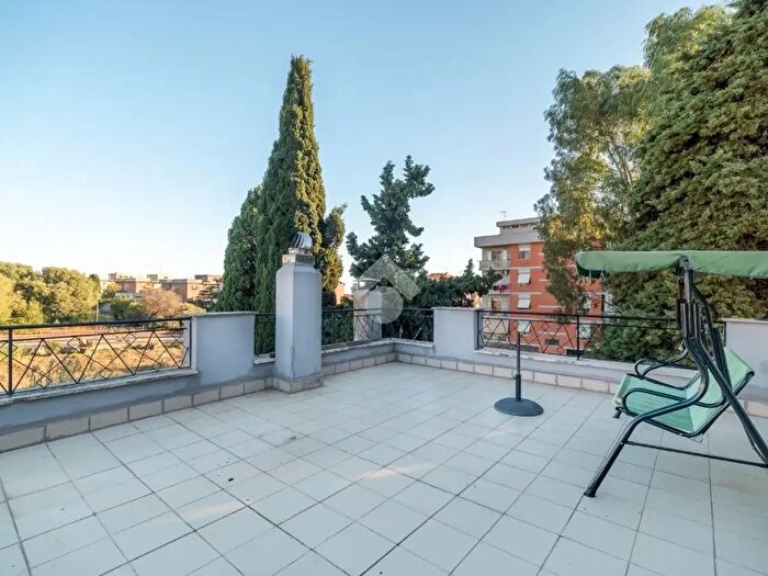 Appartamento trilocale in vendita in Via Ciceruacchio, Civitavecchia
