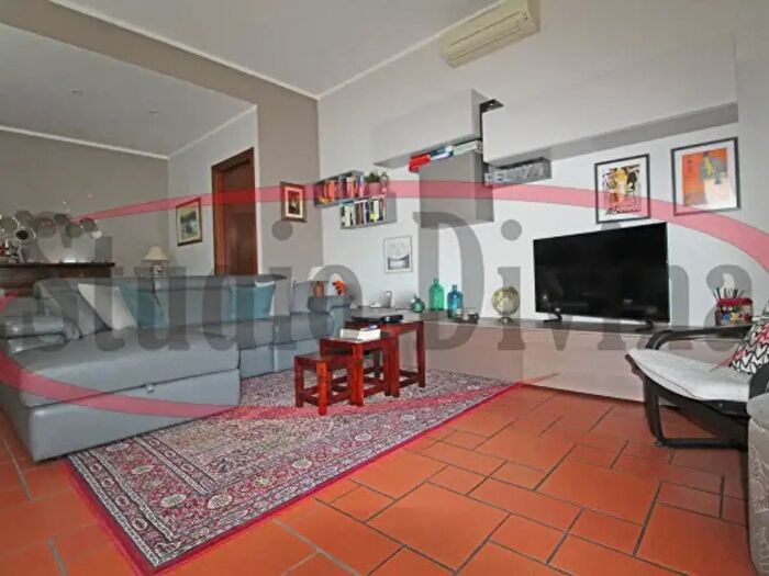 Appartamento trilocale in vendita in Piazza Generale Armando Diaz, Sesto San Giovanni