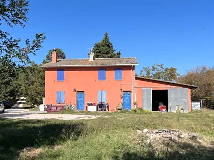 Casa con 6 locali in vendita in Via Forquini, Vallefoglia