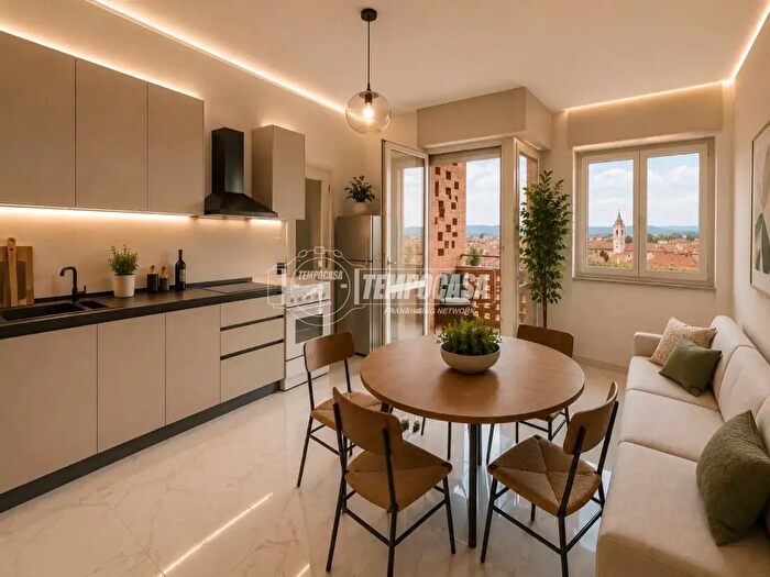 Appartamento trilocale in vendita in Via Pietro Micca, Asti
