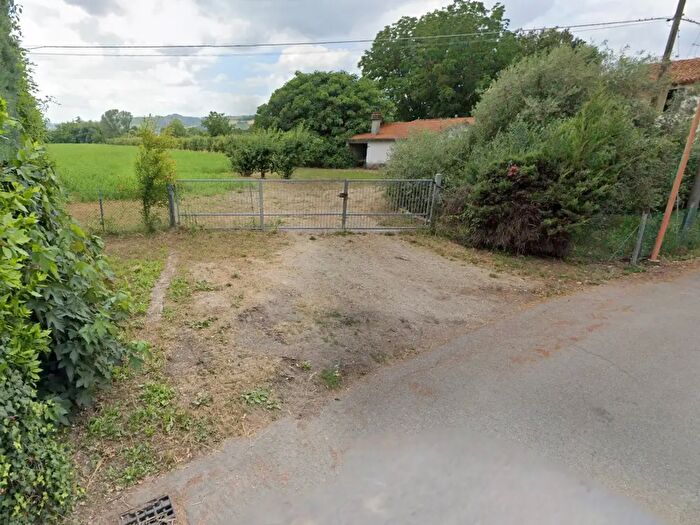 Casa con 5 locali in vendita in Via Venti, Cesena