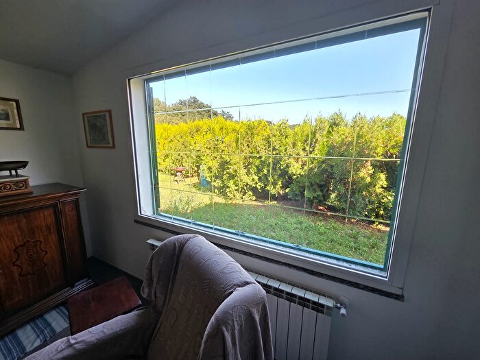 Casa con 5 locali in vendita in Quiliano