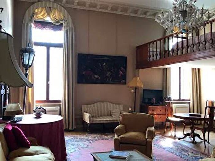 Appartamento con 5 locali in affitto in Sestiere Dorsoduro, San Polo, Venezia