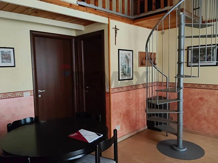 Casa bilocale in vendita in Via Belle, Ragusa