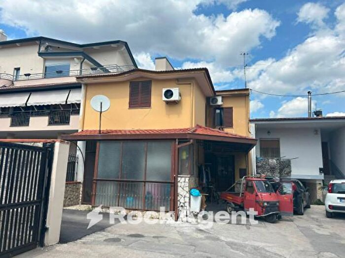 Casa trilocale in vendita in Via Sambuci, Poggiomarino