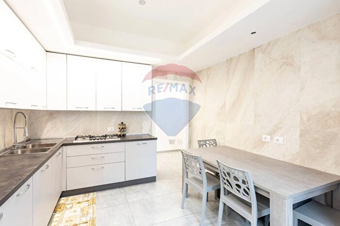 Casa con 7 locali in vendita in Via Cornini Malpeli, Fidenza