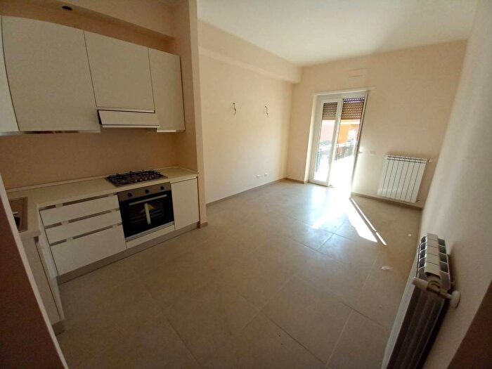 Appartamento bilocale in affitto in Via di Casal del Marmo, Ottavia, Roma