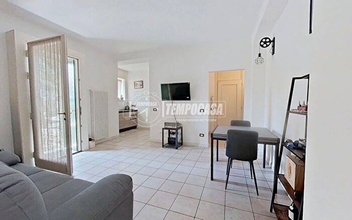 Appartamento bilocale in vendita in Via Alfredo Piatti, Bergamo