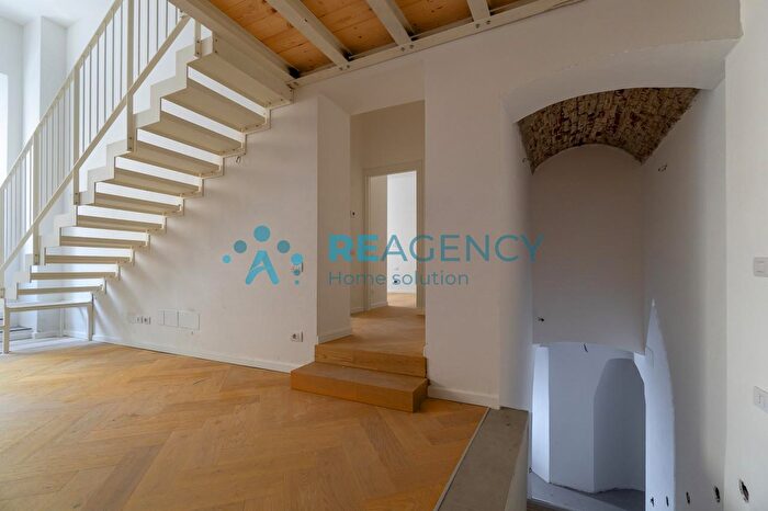 Appartamento quadrilocale in vendita in Via XXVII Aprile N, Pistoia