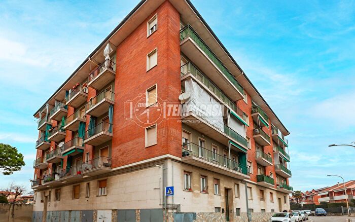 Appartamento bilocale in vendita in Vicolo Albussano, Chieri